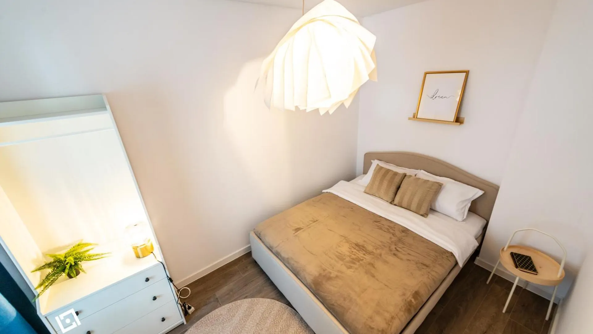 Central Residence Apartment 811 Bucharest Romania